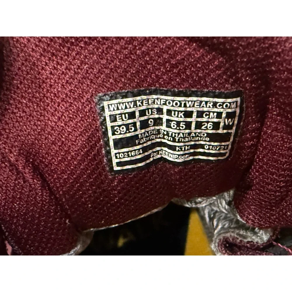 KEEN Women's Size 9 Explore Waterproof Sneakers 1021664 Tawny Port Red - Picture 9 of 10